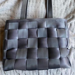 Harveys The Original Seatbelt Gray Tote Handbag